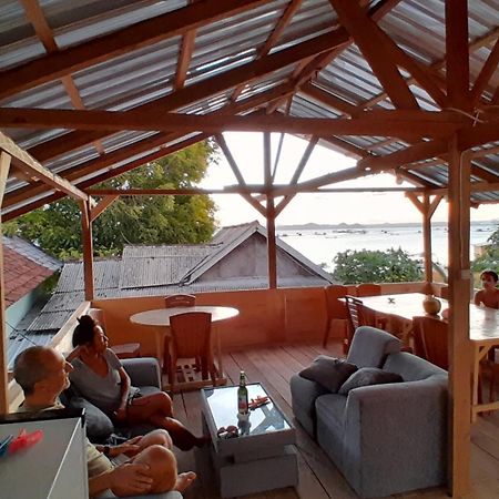Ekas Beach Guesthouse And Restaurant Exterior photo